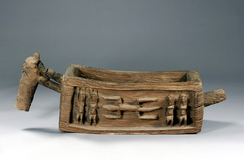 Coffer; Mali, Dogon, Africa; Wood; Length: 118 cm