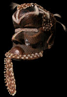 Maschera casco "Bwoom" - KUBA (BaKuba): Regione dei fiumi Sankuru e West Kasai, D. R. Congo