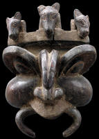 Maschera 'antropo-zoomorfa': "Atua Afungo" - Bamileke/Mankon: Regione del Nord-Ovest del Grassland del Camerun