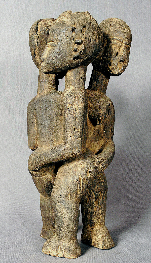 LOBI: figura triplice. h cm 54,5